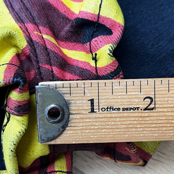 CARMAR TITANIA FLAME SLIM HIGH RISE DENIM SHORTS WOMEN’S sz 25 Button Fly NWT - Picture 10 of 12